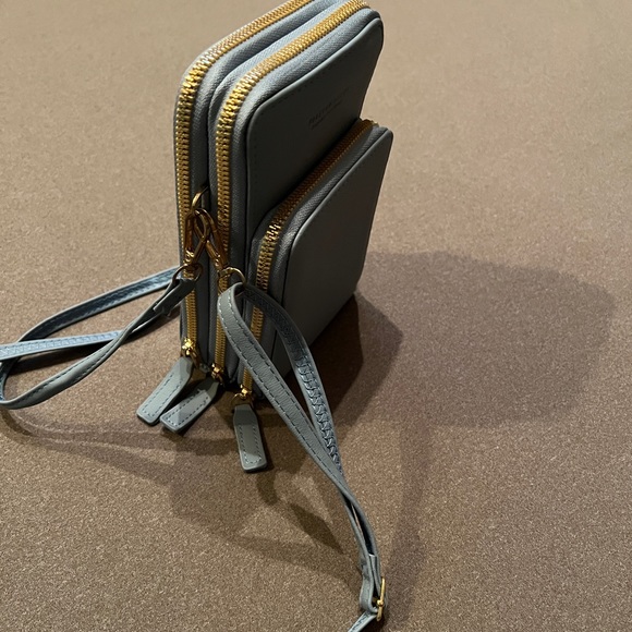 Forever Young Cross Body Compact Purse - Picture 12 of 15